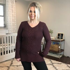 NWOT BURGUNDY SWEATER